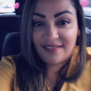 Meet your Posher, Aida